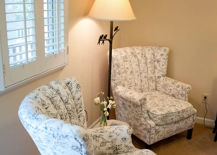 Tree Bed & Breakfast 3*