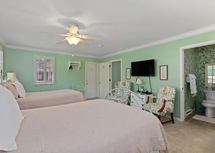 Bed & Breakfast Tree 3*
