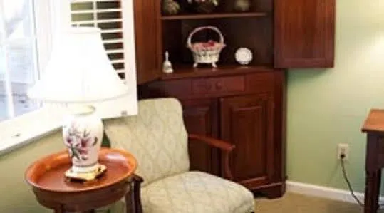 Bed & Breakfast Tree